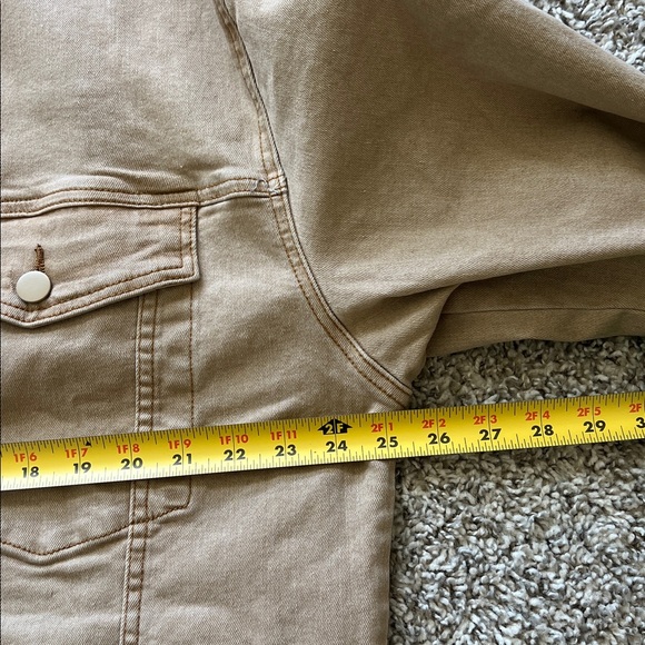 Men’s Fall / Spring Jacket stretches - Picture 8 of 10